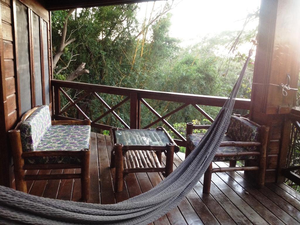 Roatan Bed & Breakfast Apartments ウェスト・エンド エクステリア 写真