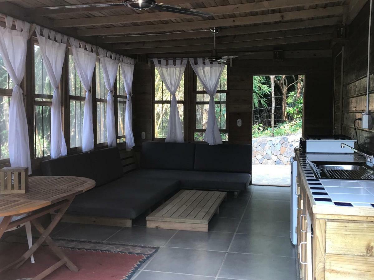 Roatan Bed & Breakfast Apartments ウェスト・エンド エクステリア 写真